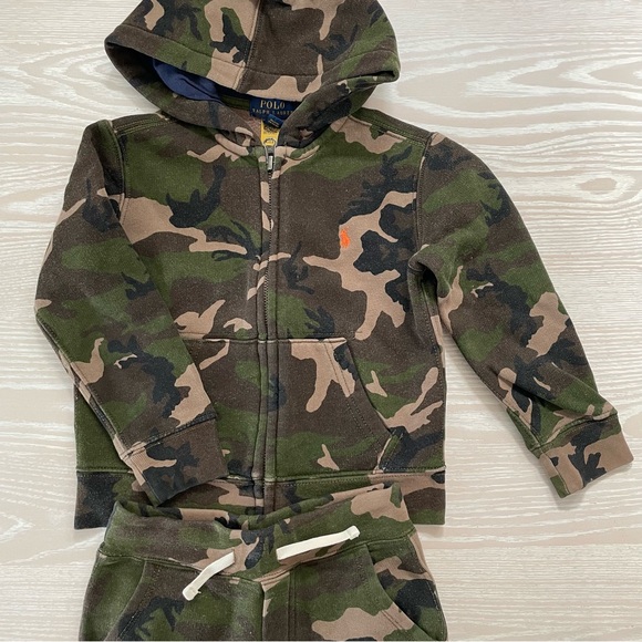 2 piece Polo Ralph Lauren camo fleece set - Picture 2 of 8